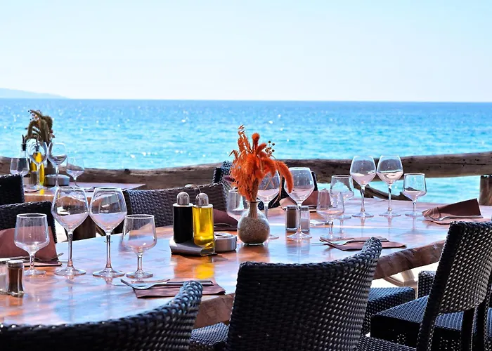 Отель Le Week End Аяччо