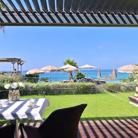 Otel Le Week End 4*