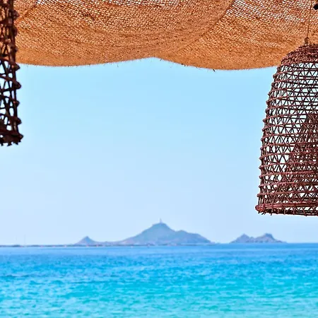 Le Week End アジャクシオ