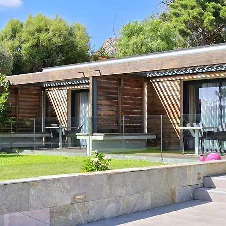 Le Week End Hotel 4*